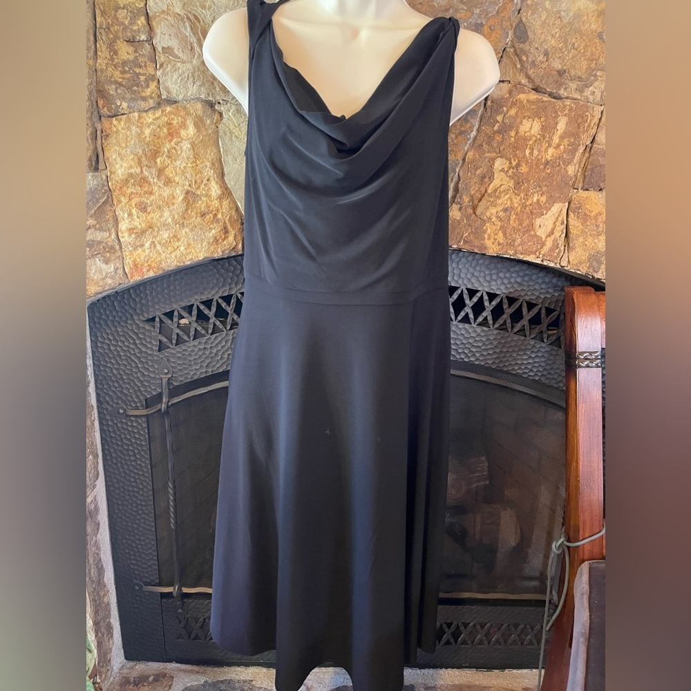 Black Laben by Evan Picone size 12 black knit dress NWT
